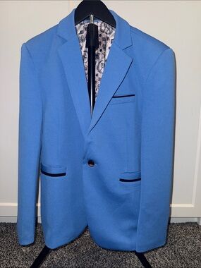 Men's Light Blue Single-Breasted Blazer - Tailored Sport Coat